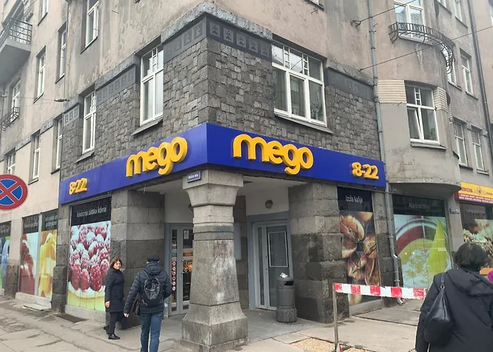 Apartment Orange 52 *