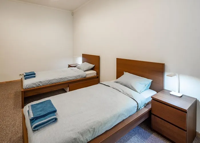 Orange 52 Apartment *