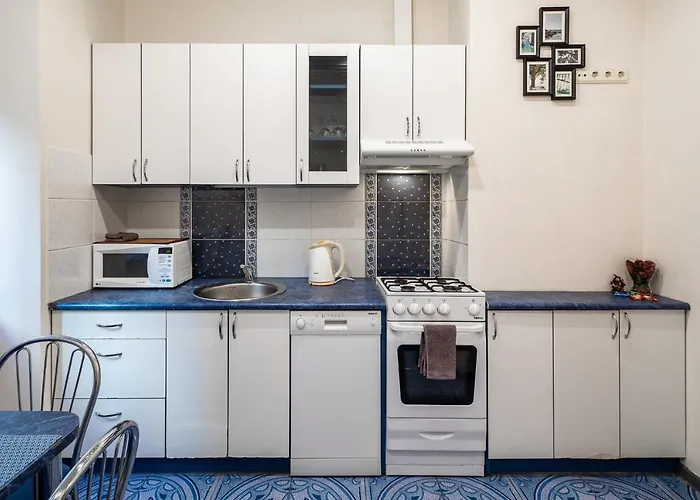 Apartment Orange 52 *