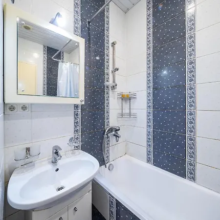 Apartment Orange 52 *